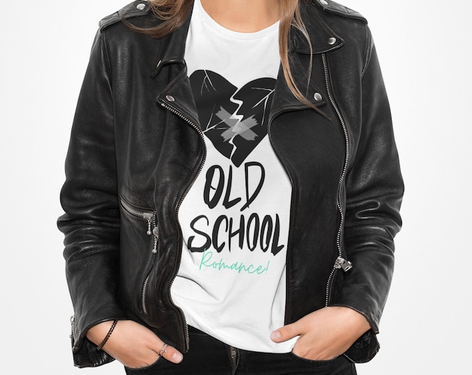 Organic Cotton Unisex T-Shirt – OLD SCHOOL ROMANCE – Vintage Style, Eco-friendly