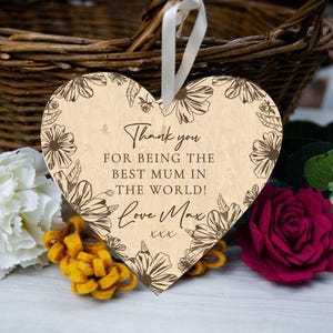 Personalized Mother&#39;s Day Wooden Heart Keepsake Ornament