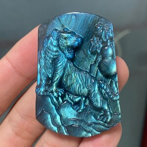 Labradorite Tiger Carving: Natural Crystal Skull, Home Decor