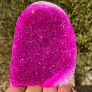 Beautiful Pink Geode quartz,quartz crystal,hand carved,Crystal Geode specimen,Mineral Vug,Home Decoration