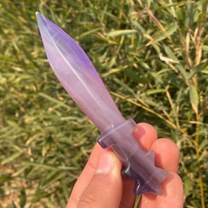 5.3&quot; Natural fluorite quartz,quartz crystal,hand carved,Crystal knife specimen,fluorite knife,Home Decoration