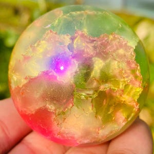 1,9 &quot;Titanium Regenbogen Magische Aura Crackle Sphere, Quarzkristall, handgeschnitzt, Kristallglaskugel, Quarzball, Dekoration