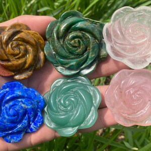 1.8'' Natural Quartz crystal,quartz crystal,hand carved,Crystal Flower,Quartz crystal Rose,Home Decoration 1pc