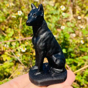 3.3" Natural Obsidian quartz,quartz crystal,hand carved,Crystal Dog specimen,Obsidian Dog,Home Decoration