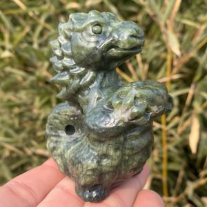 3&quot; Natural green jade quartz,quartz crystal,hand carved,Crystal dragon specimen,green jade dragon,Home Decoration