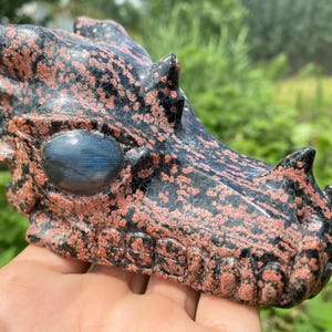 5.3&#39;&#39; Natural Plum Blossom Stone,crystal Dragon,quartz crystal,hand carved,Dragon skull,Home Decoration 1pc