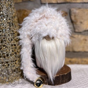 Winter Gnome | Christmas Gnome | Handmade Gnome | Farmhouse Christmas | Christmas Decor | Gnome Decor | Farmhouse Winter Gnome
