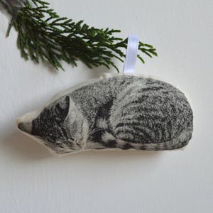 Silkscreen Sleeping Cat Ornament