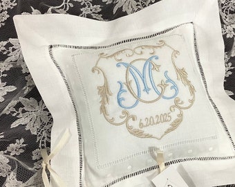 Monogrammed ring bearer pillow Personalized linen ring cushion jfyBride Style 6155