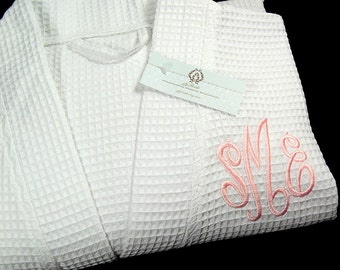 Monogram bridesmaid or brides robe Personalized bridal shower gift Cotton waffle weave bathrobe jfyBride