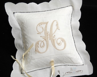Almohada portadora de anillo personalizada con monograma Cojín de anillo de bodas de lino para calentar anillos jfyBride Estilo 8636