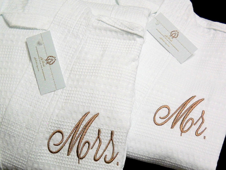 Mr and Mrs Robes, Spa Robes, Cotton Anniversary Gift, Personalized Robes, Wedding Gift, Set of 2 Robes, jfyBride