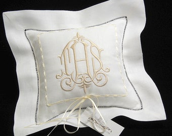 Personalized ring bearer pillow with custom monogram Irish linen jfyBride Style 6151