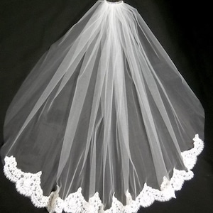 Elbow Length Veil embellished with Alencon Lace image 5