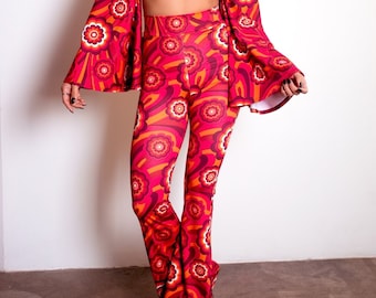 Sugarpuss HIGHWAIST BELL BOTTOMS, Red or Blue Flowers, Floral Flare Pants, Retro 70s Look