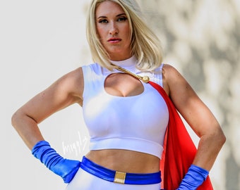 Sugarpuss PATRIOTIC SUPERHEROINE COSTUME Set, Keyhole Croptop, Highwaist Belted Shorts, Red Cape, Superhero Cosplay