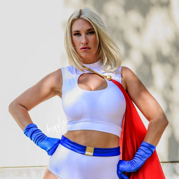 Sugarpuss PATRIOTIC SUPERHEROINE COSTUME Set, Keyhole Croptop, Highwaist Belted Shorts, Red Cape, Superhero Cosplay