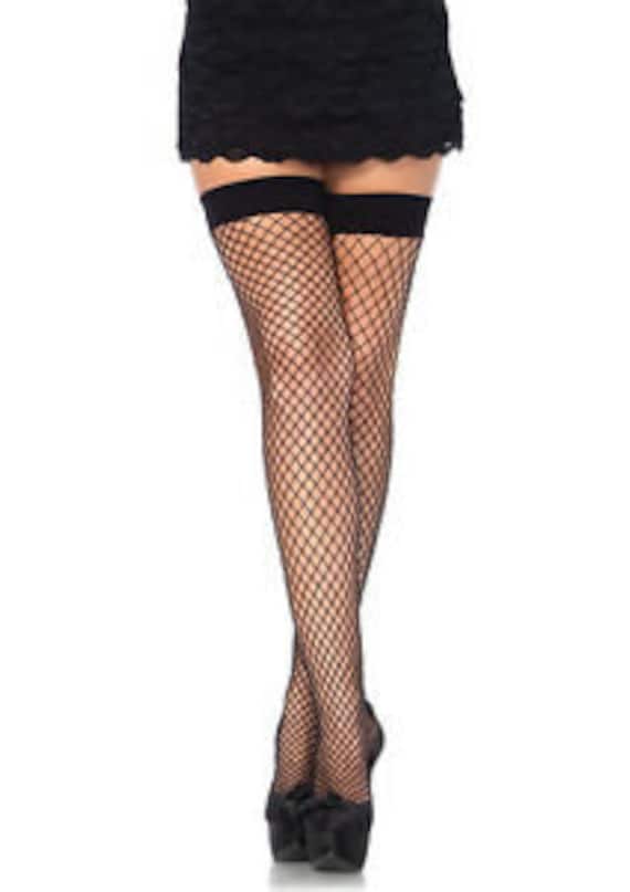 Fishnet top high socks