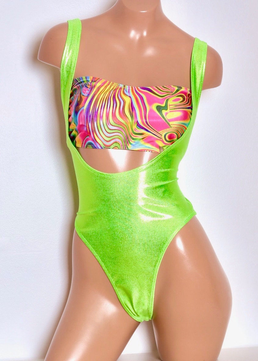 Combinaison en latex jaune vif pour femme