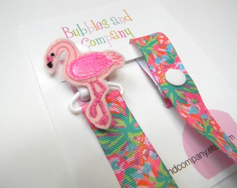 Flamingo pacifier clip - girls pacifier clip - flamingo pacifier clip - baby gift - binky clip - pacifier holder