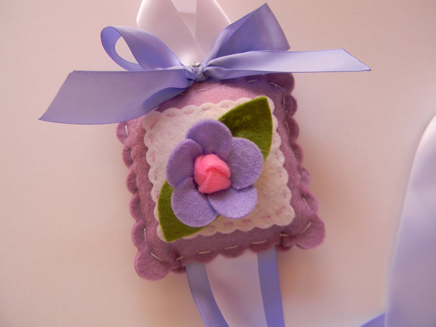 Felt Lavender Rose Hair Bow Holder-hair Bow Holder-bow - Etsy Felt Lavender Rose Hair Bow Holder-hair Bow Holder-bow - Etsy