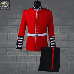 British Royal Guard Uniform – Men&#39;s Red Wool Grenadier Soldier Jacket – Historic Hussar Trooper Costume – Fancy Dress & Reenactment Outfit