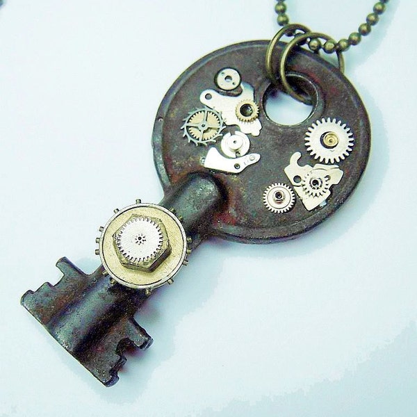 Tardis Steampunk Time Machine Key Necklace