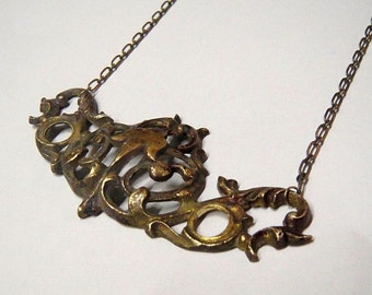 Drammatica ed elegante - Backplate dichiarazione collana