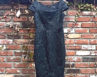 Vestido de brocado negro de Brooks Brothers, talla 6