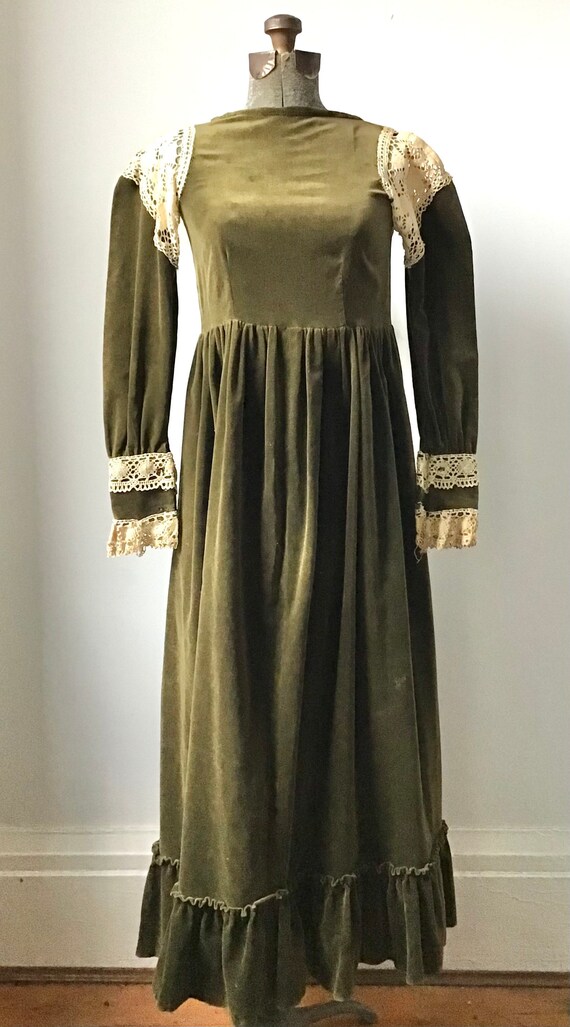 chinese dress ladies Guinevere Maxi Dress – Cattivo main image 0