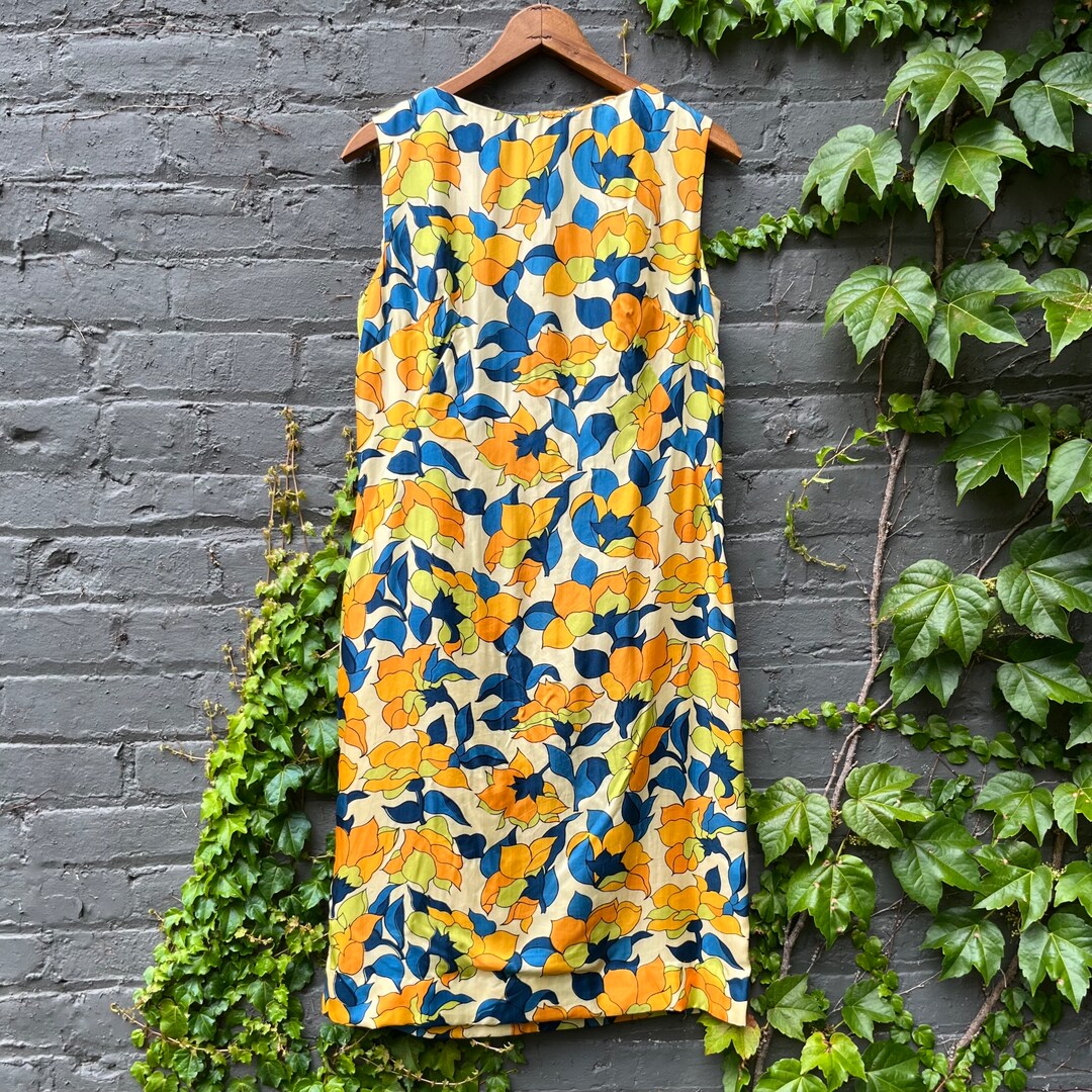 60’s Raspberry Sheath Dress main image 1