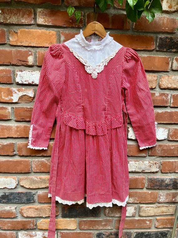1980s Child’s Red Print Dress/Prairie Style Cottag