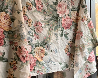 Vintage Cabbage Rose Curtain/ English Garden