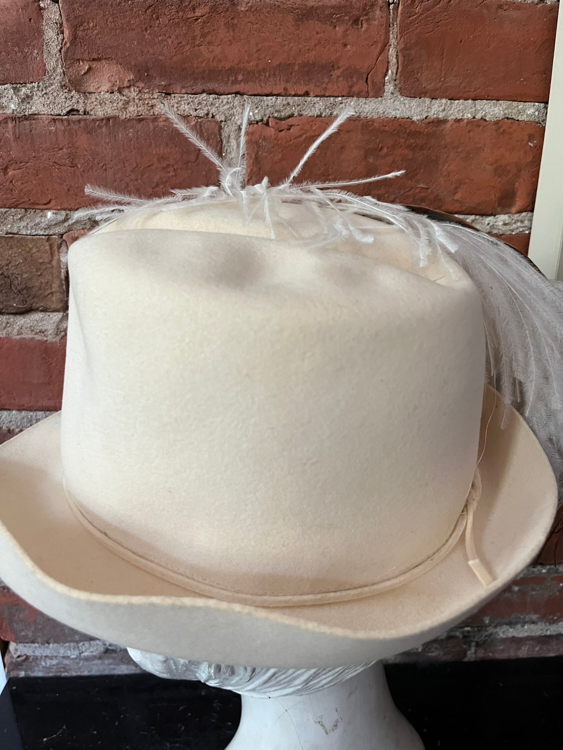 Mr John Vintage Hat Winter 100% Wool Felt Feathers Vintage Mr. John Cream Felt Brimmed Hat With Feathers - Etsy main image 2