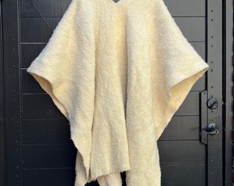 Vintage Natural Sheepswool Poncho/South American