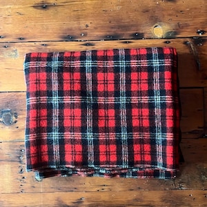 Vintage Scottish Tartan Plaid Wool Blanket