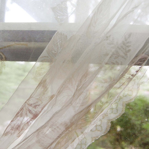 vintage CREAMY TRANSCULENT CURTAINS WITH PALE PINK LEAVES