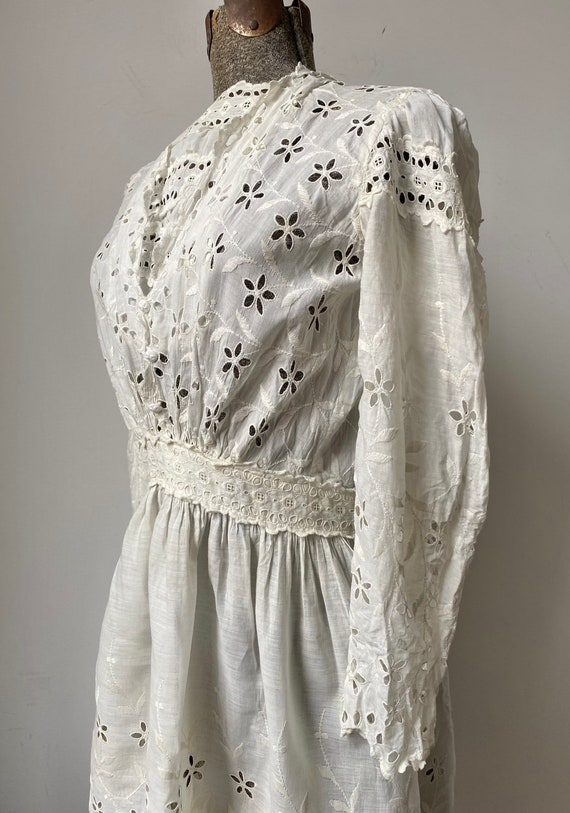 Edwardian Era White Eyelet Dress - image 2