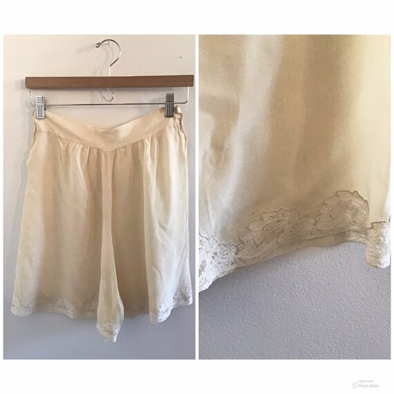 1930s Pale Peach Silk Tap Pants