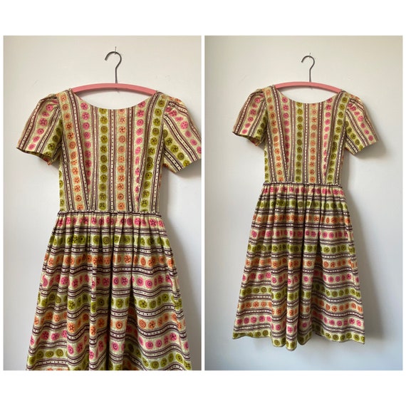 1960s Cotton Gylph Print Dress - image 1