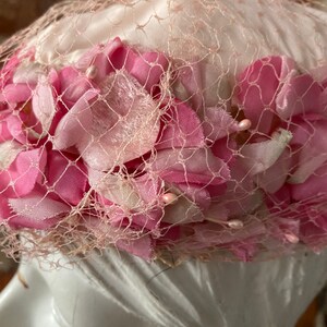 1950s Pink Pillbox Hat with Pink Flowers image 4