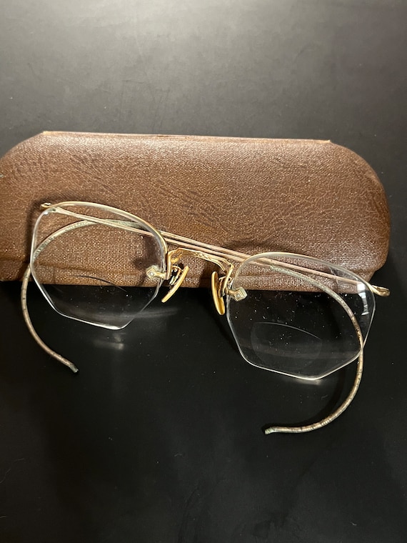 Vintage 12K Gold Filled Wire Frame Glasses