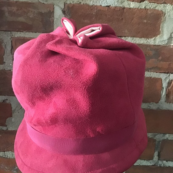 1950s Barbara Lee Raspberry Suede Bucket Hat - image 6