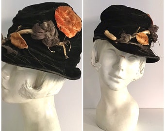 1920s Black Velvet Cloche with Floral Adornment