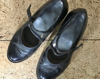 1920s Dr. Scholl’s Mary Jane Black Leather Shoes