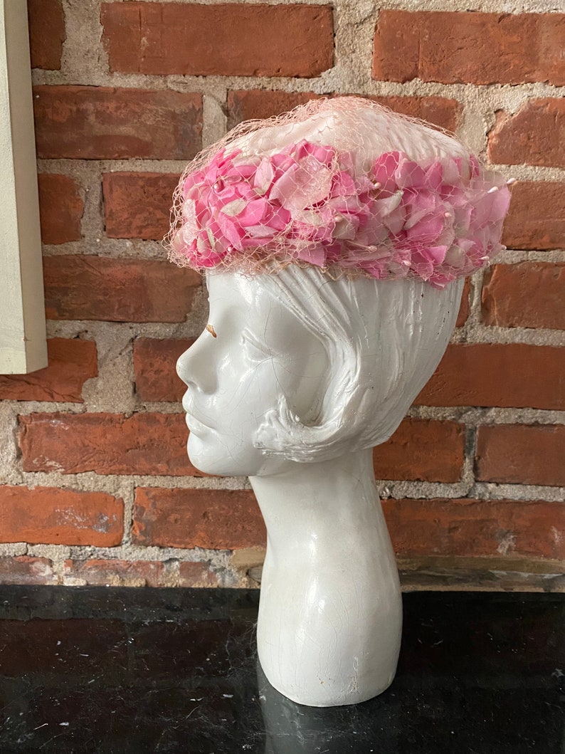 1950s Pink Pillbox Hat with Pink Flowers image 7