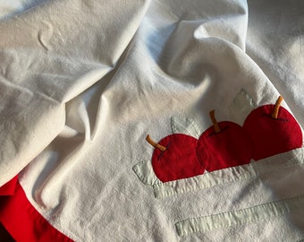 Vintage Cotton Tablecloth with Appliquéd Red Apples/Farmhouse Style/Cottage