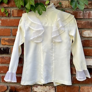 1960s Ruffled Blouse/Prairie/Victorian Style