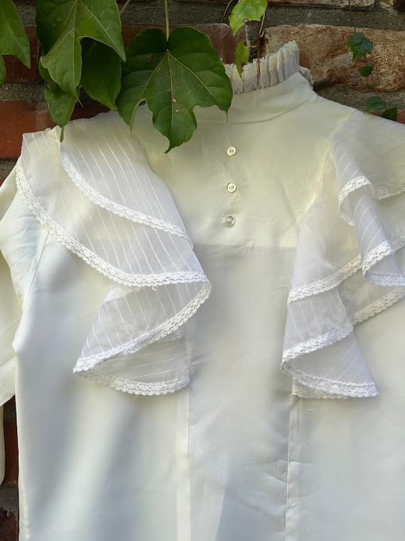 1960s Ruffled Blouse/Prairie/Victorian Style - image 9