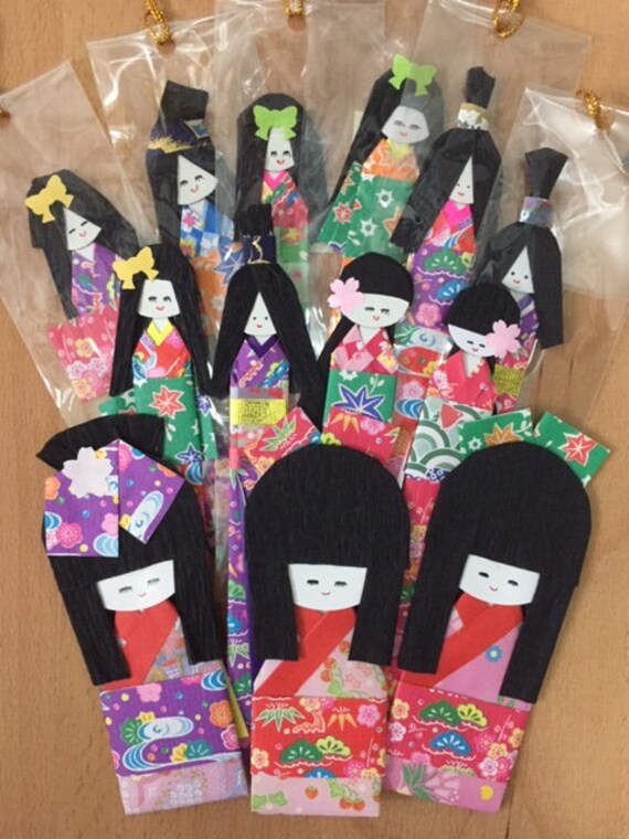Origami Kimono Dolls 13 Pieces Handmade Japanese Paper Craft For Gift For Her And Embellishment